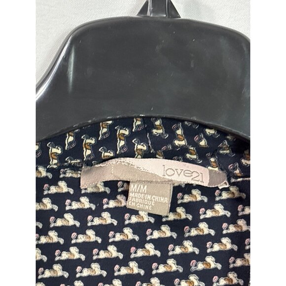 Love21 Forever 21 Navy Horse Print Oversized Crop Top One Button Size M Rayon - Picture 4 of 6
